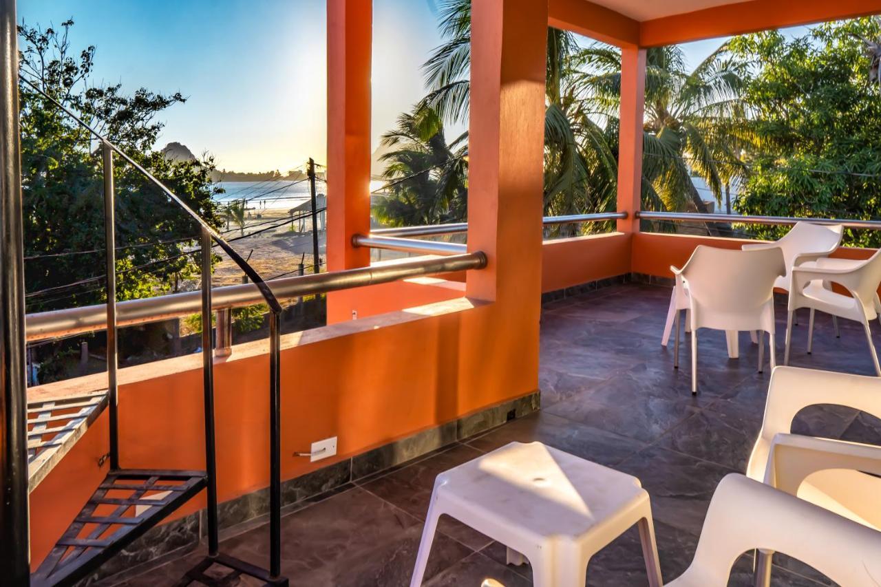 Casa Belen - Beautiful Beach View Home On Stone Island Isla La Piedra Extérieur photo