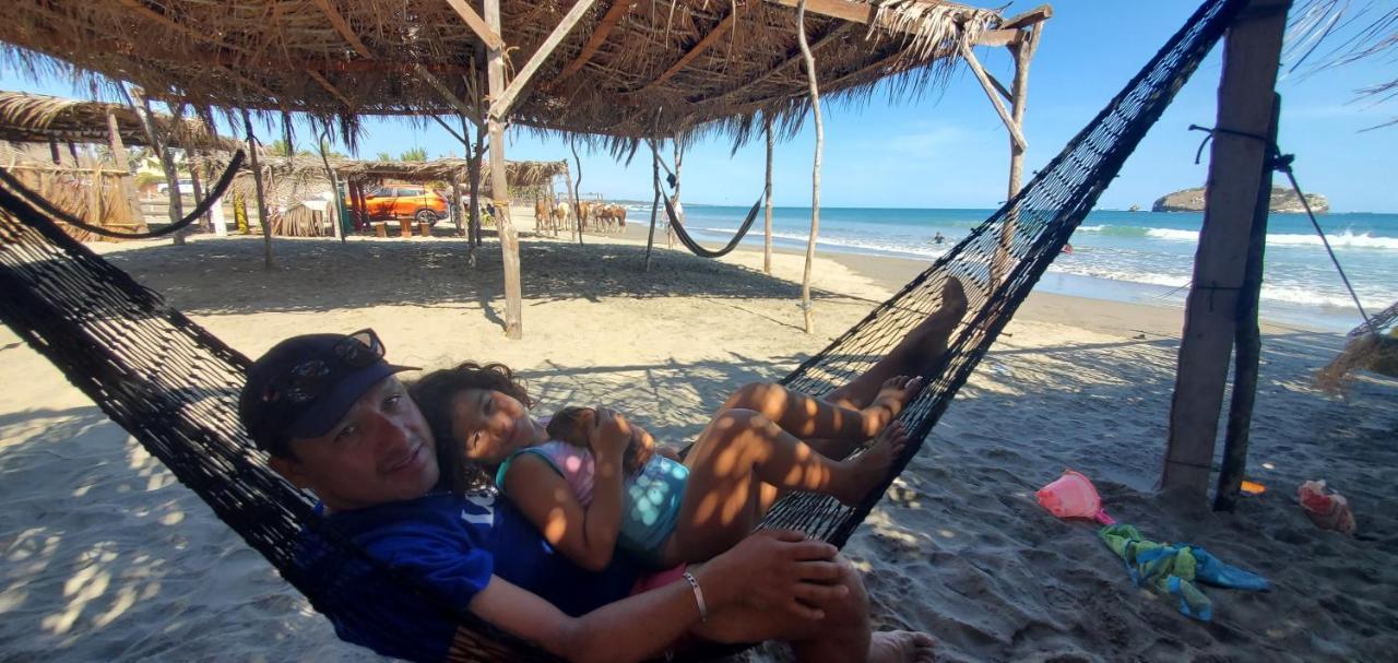 Casa Belen - Beautiful Beach View Home On Stone Island Isla La Piedra Extérieur photo
